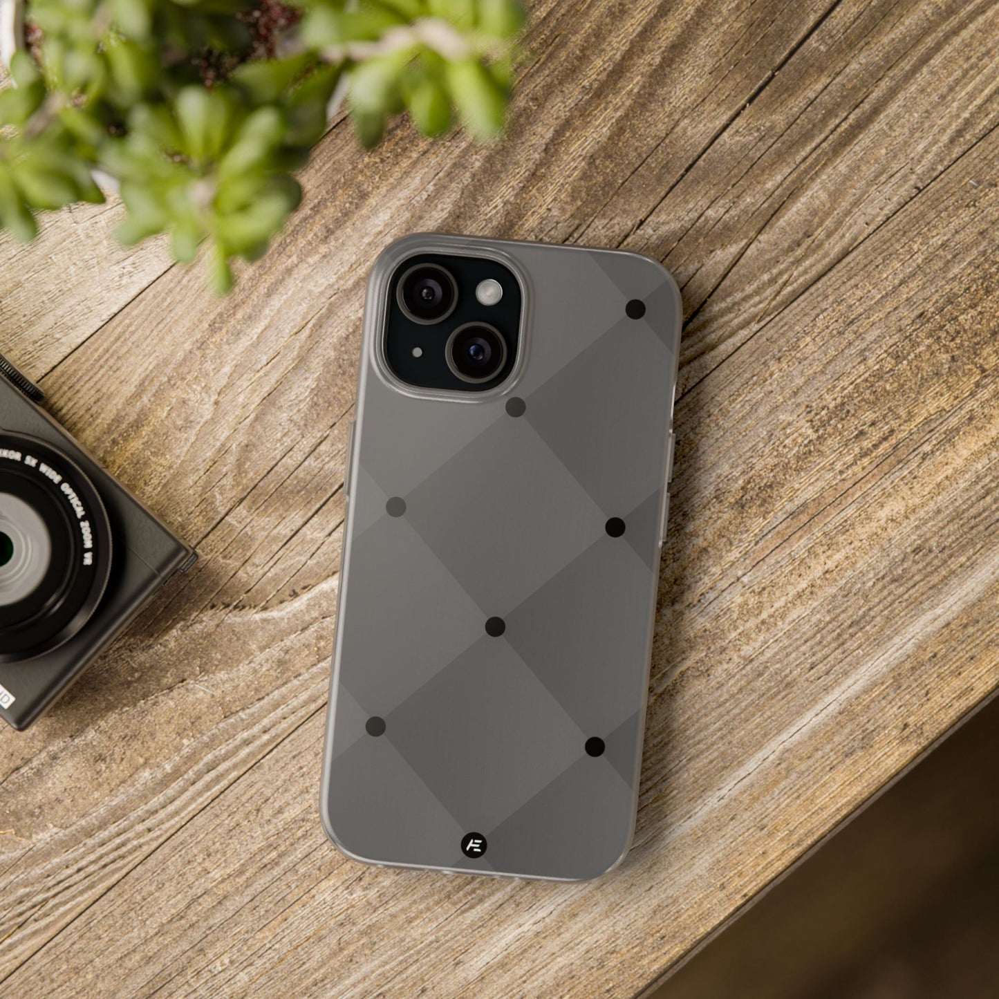 Dots black
